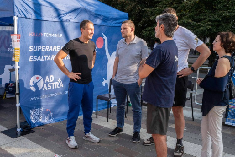 Ad Astra - Festa dello sport 2025, Sindaco Di Stefano allo stand di Ad Astra